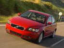 Volvo S40. 