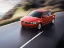 Volvo S40. 