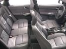 Volvo S40. 