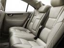 Volvo S60. 